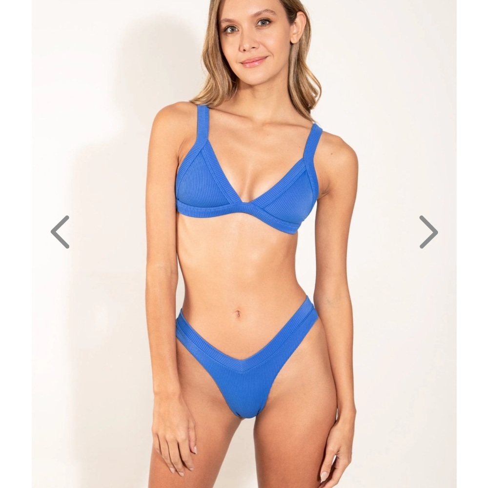 ONE ONE KAMERON BIKINI SET 💗💗